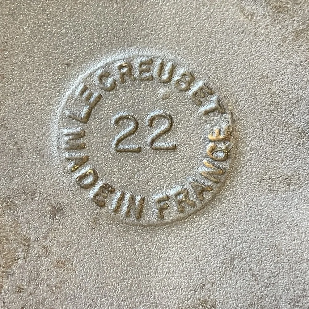 Le Creuset brand le